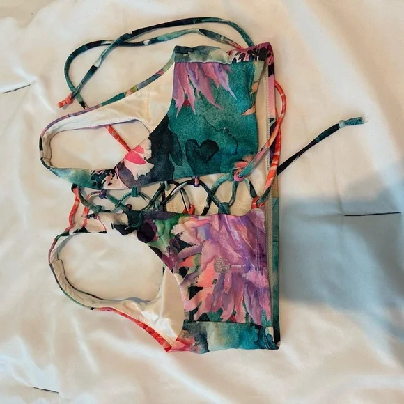 Floral Multicolor born primitive bikini top - Picture 2 of 3